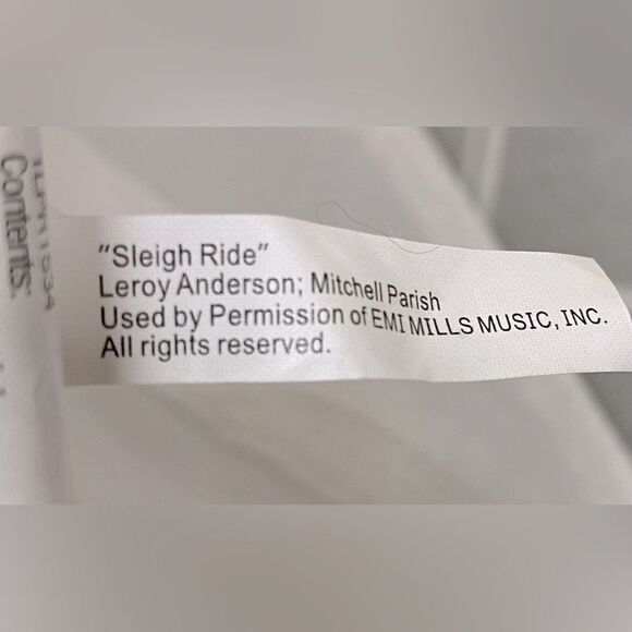 Hallmark 2007 Jingle Pals Sleigh Ride Snowman Penguin & Dog Dancing Singing - Picture 9 of 10